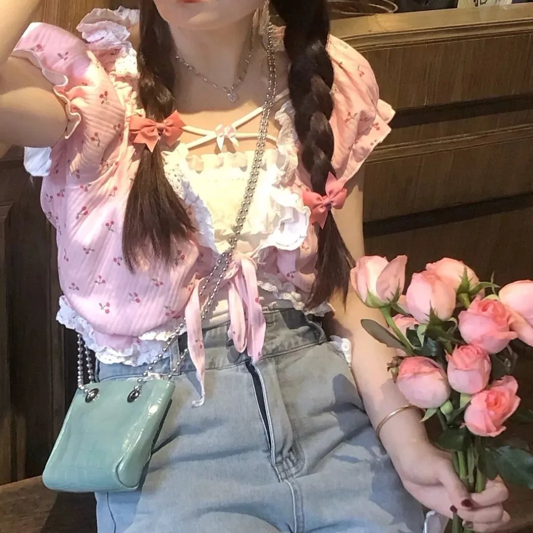 你像上帝一样吻我